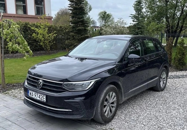 Volkswagen Tiguan cena 108000 przebieg: 58000, rok produkcji 2020 z Warszawa małe 7